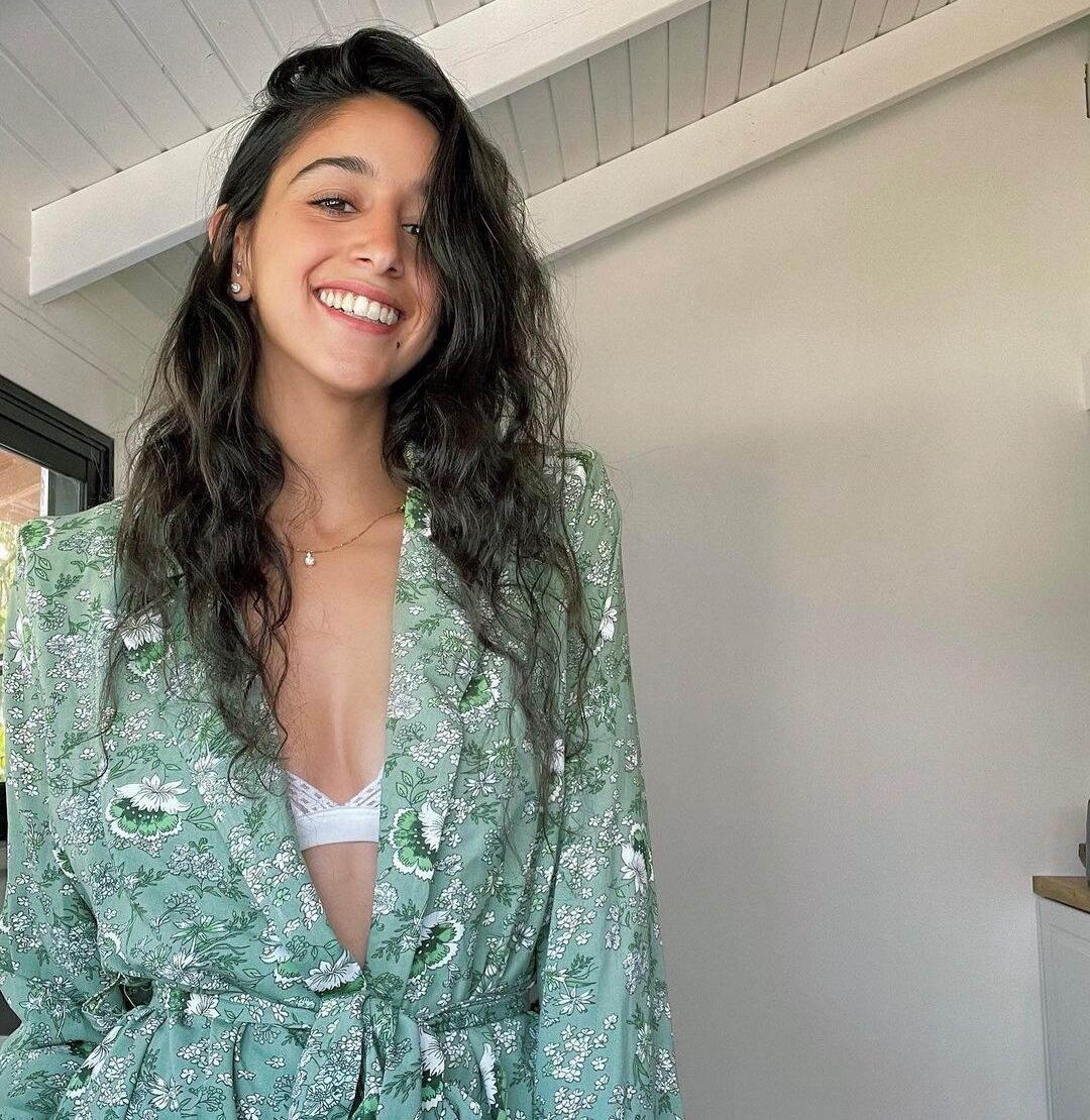 middle eastern bride