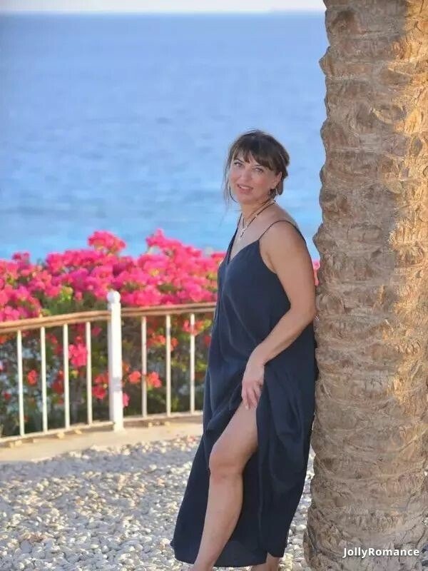 Indira, 49