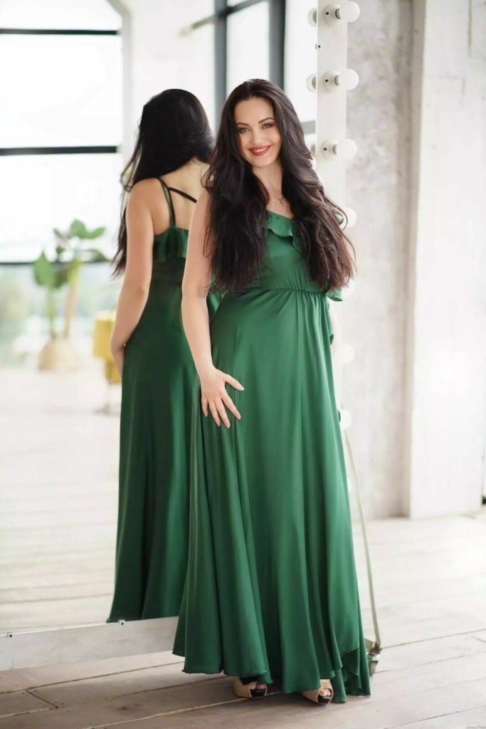 Polina Profile image 4