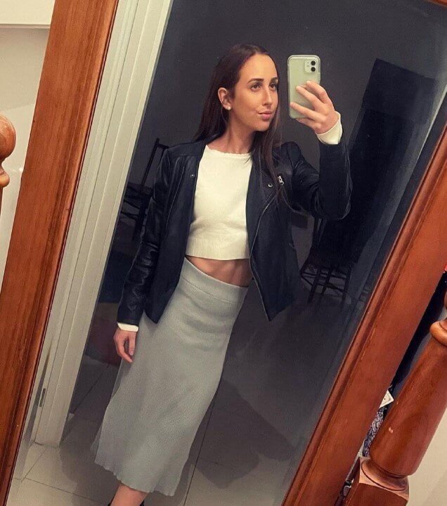 Charlotte Profile image 5