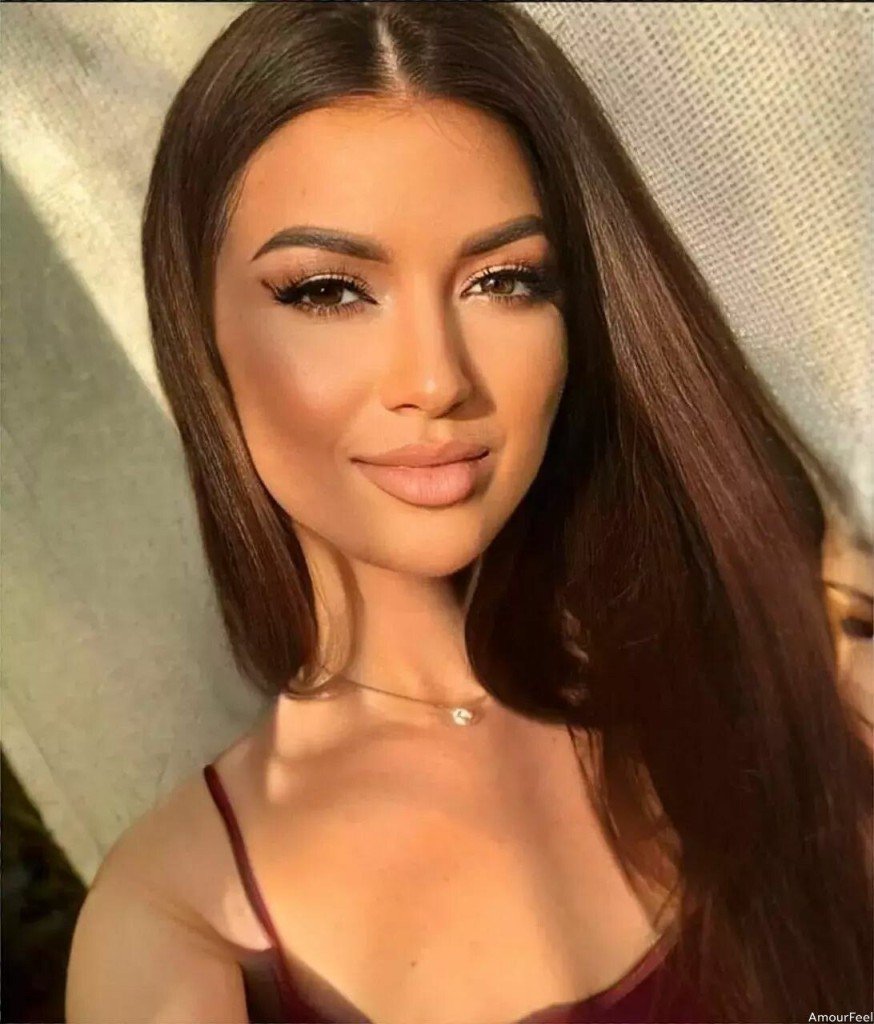 Alena Profile image 3