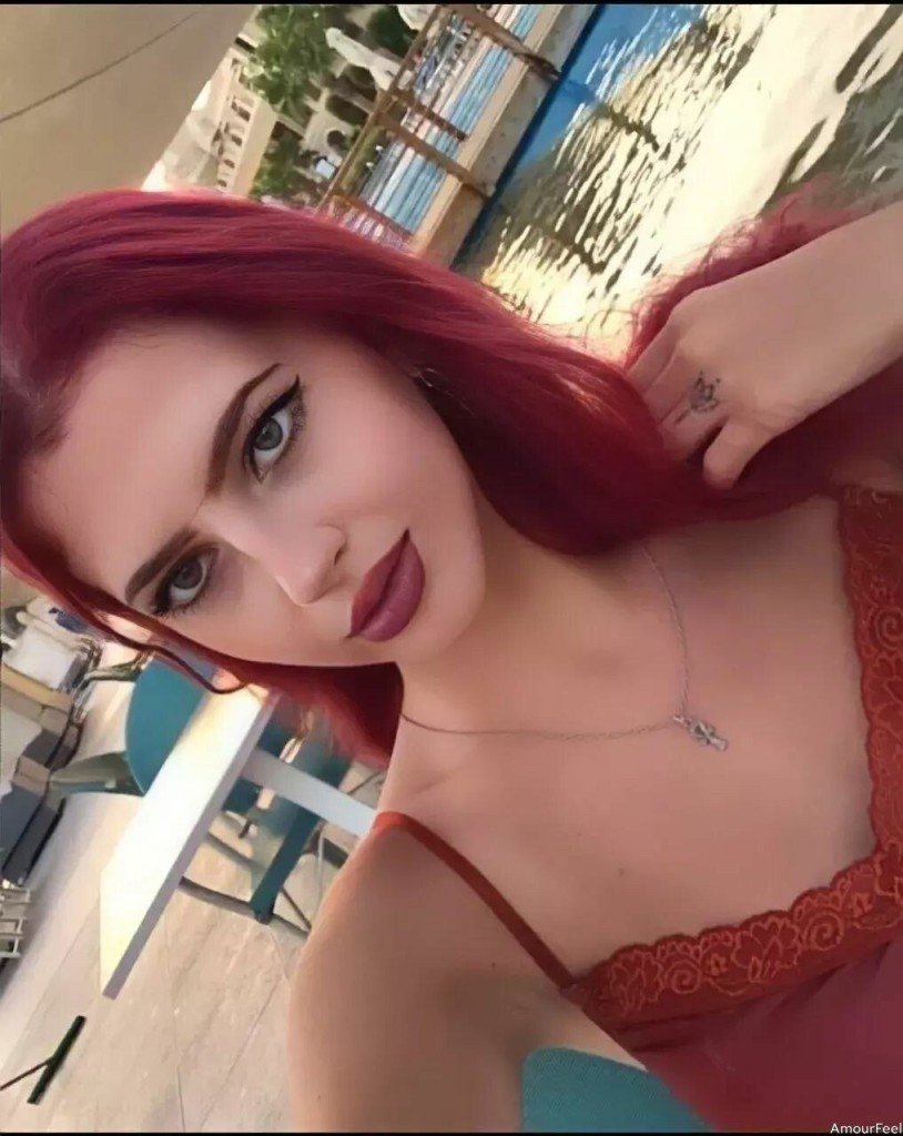 Yana Profile image 1