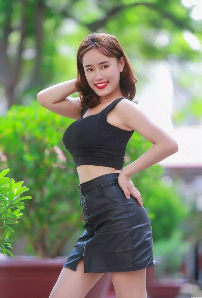 HO YHI MAI, 24