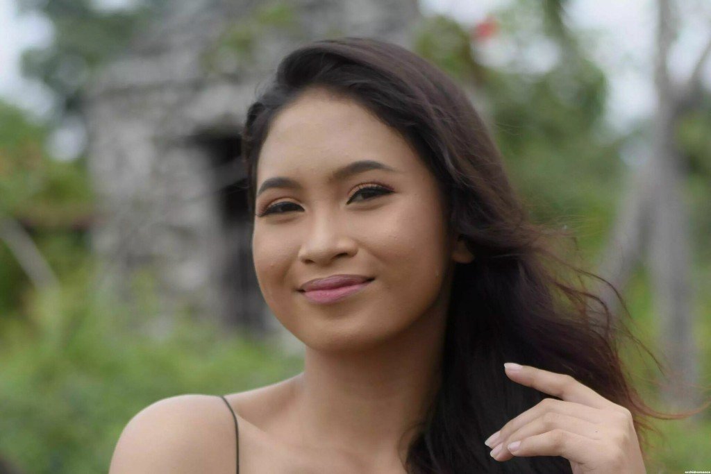 Zarah Profile image 1