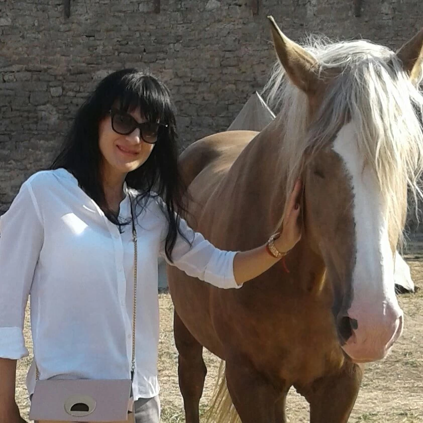 Liudmila Profile image 17